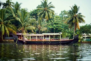 Alleppey Backwaters Kerala Boat Trip