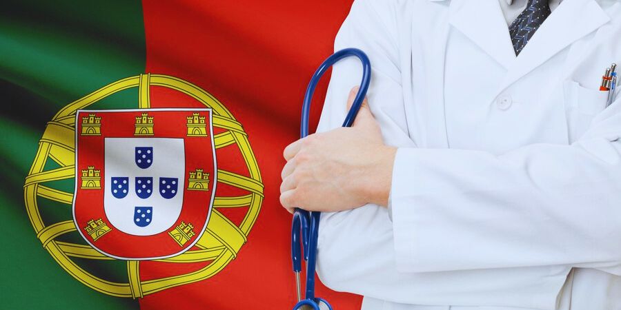 Navigating the Portuguese Healthcare System Navigating the Portuguese Healthcare System