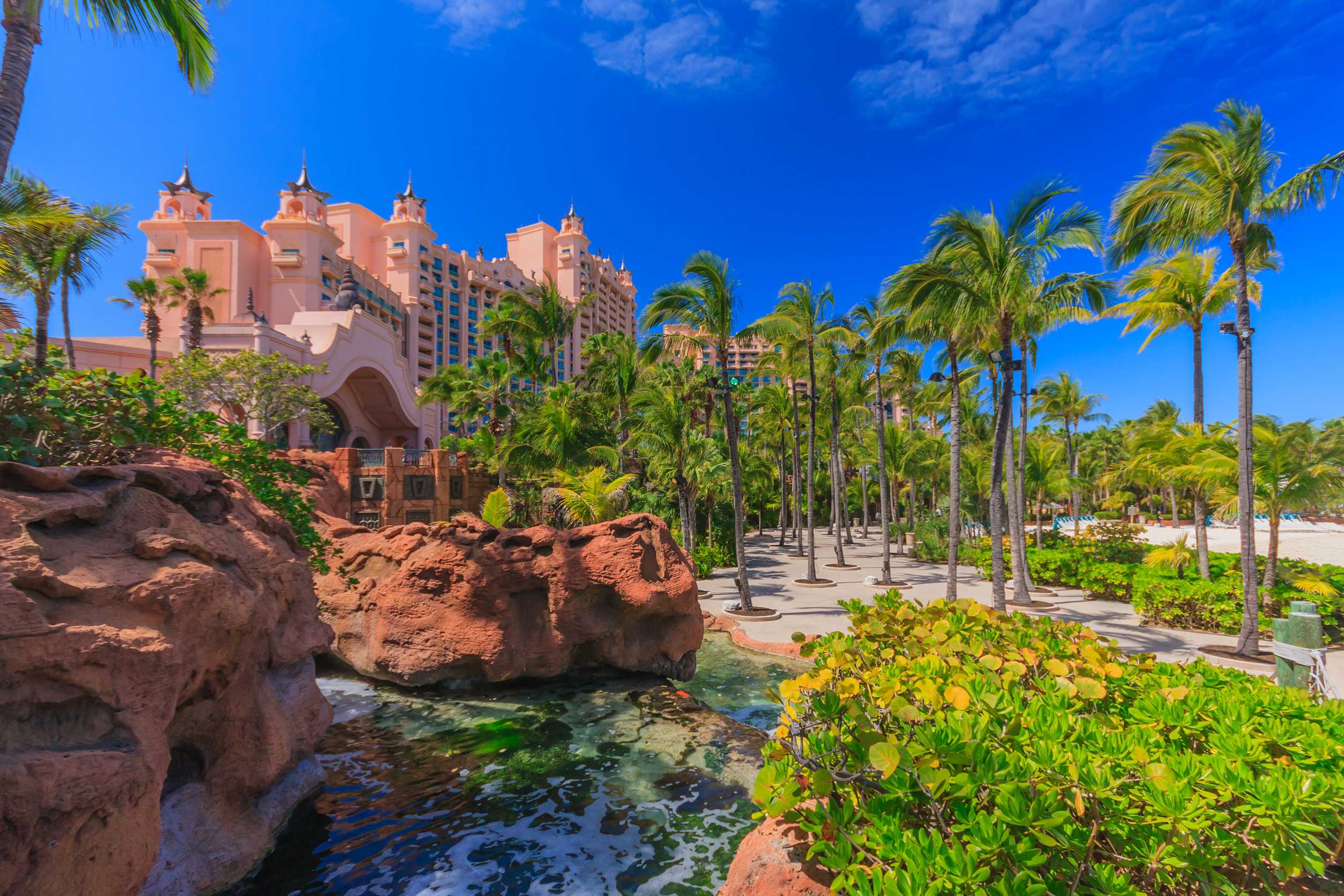 A Guide to Paradise Island, Bahamas