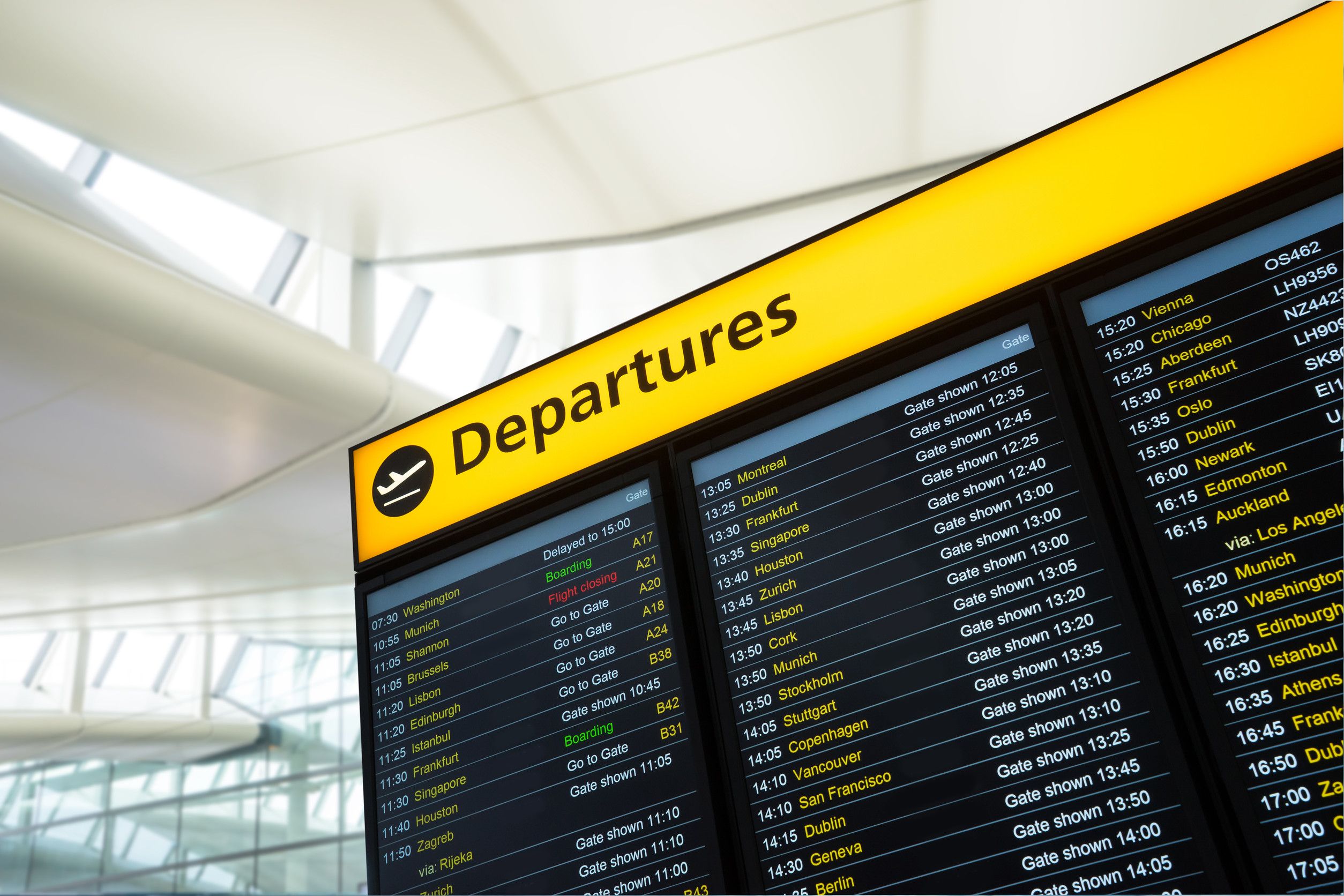 Flight information arrival departure at the airport Flight information arrival departure at the airport